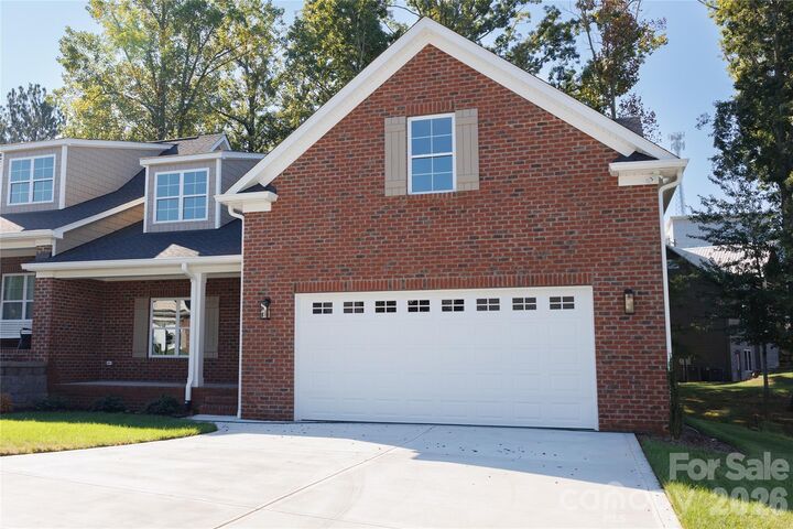 Property Photo:  107 Abbington Lane  NC 28150 
