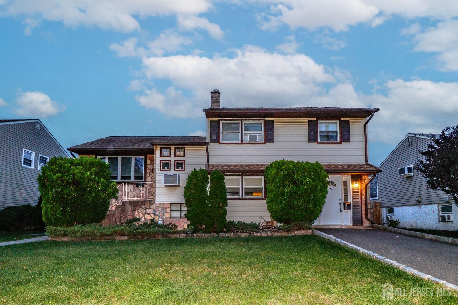Property Photo:  97 Sterling Drive  NJ 07067 