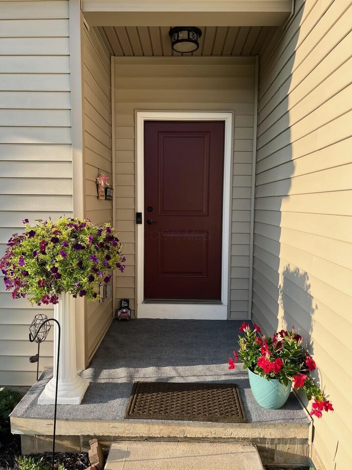 Property Photo:  32388 Lilac Lane  OH 43138 