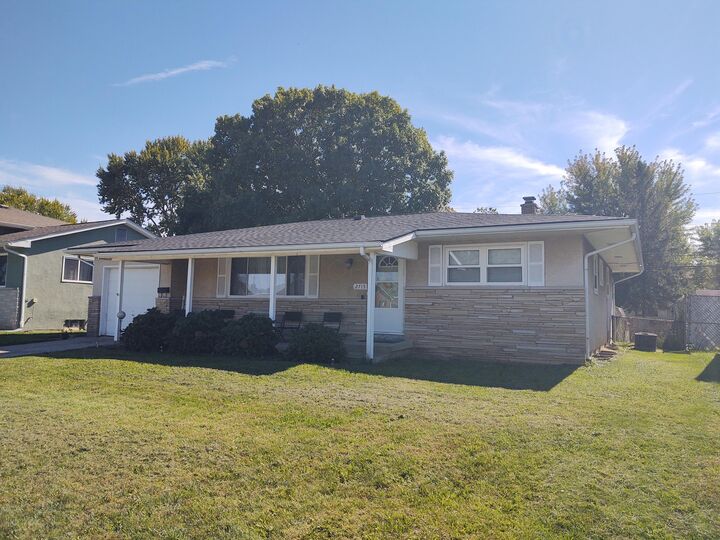 Property Photo: 2715 Eugene Avenue OH 43123
