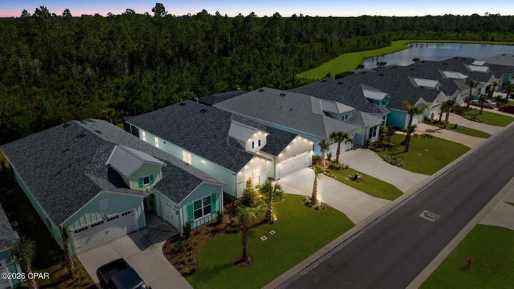 Property Photo: 8419 Hang Loose Court FL 32413