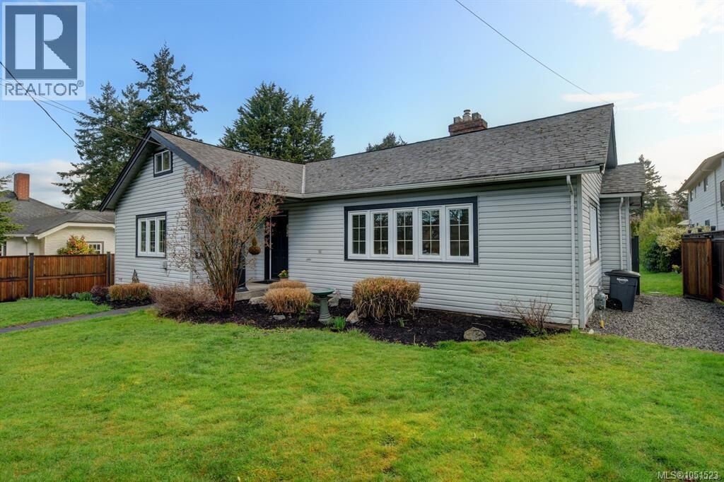 Property Photo: 3919 Quadra Street BC V8X 1J3