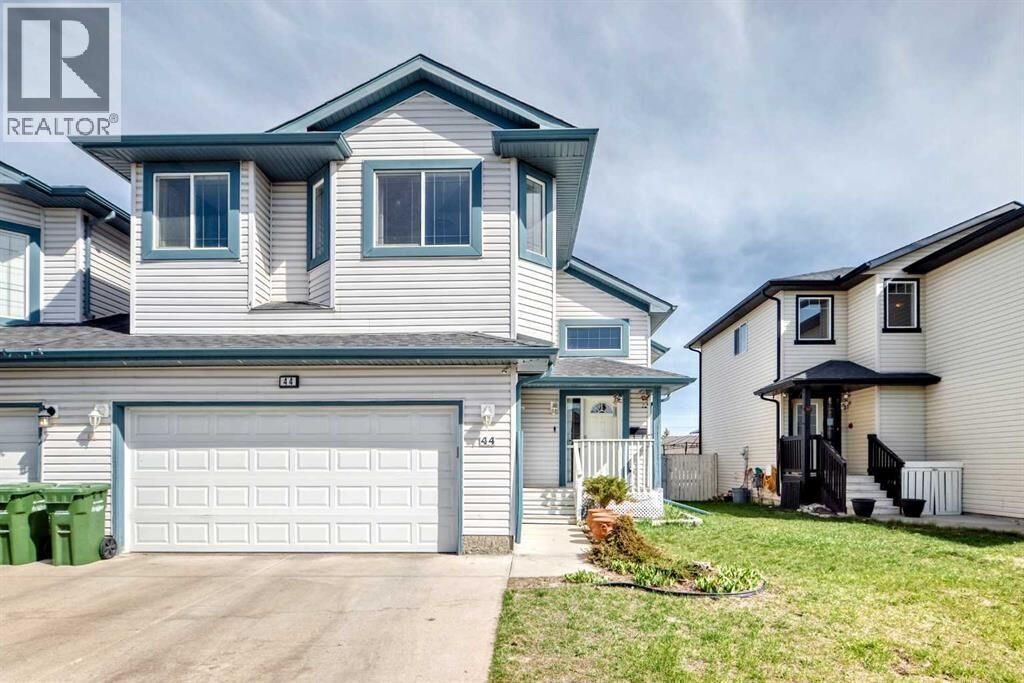 Property Photo: 44 Canoe Square Southwest AB T4B 2N5