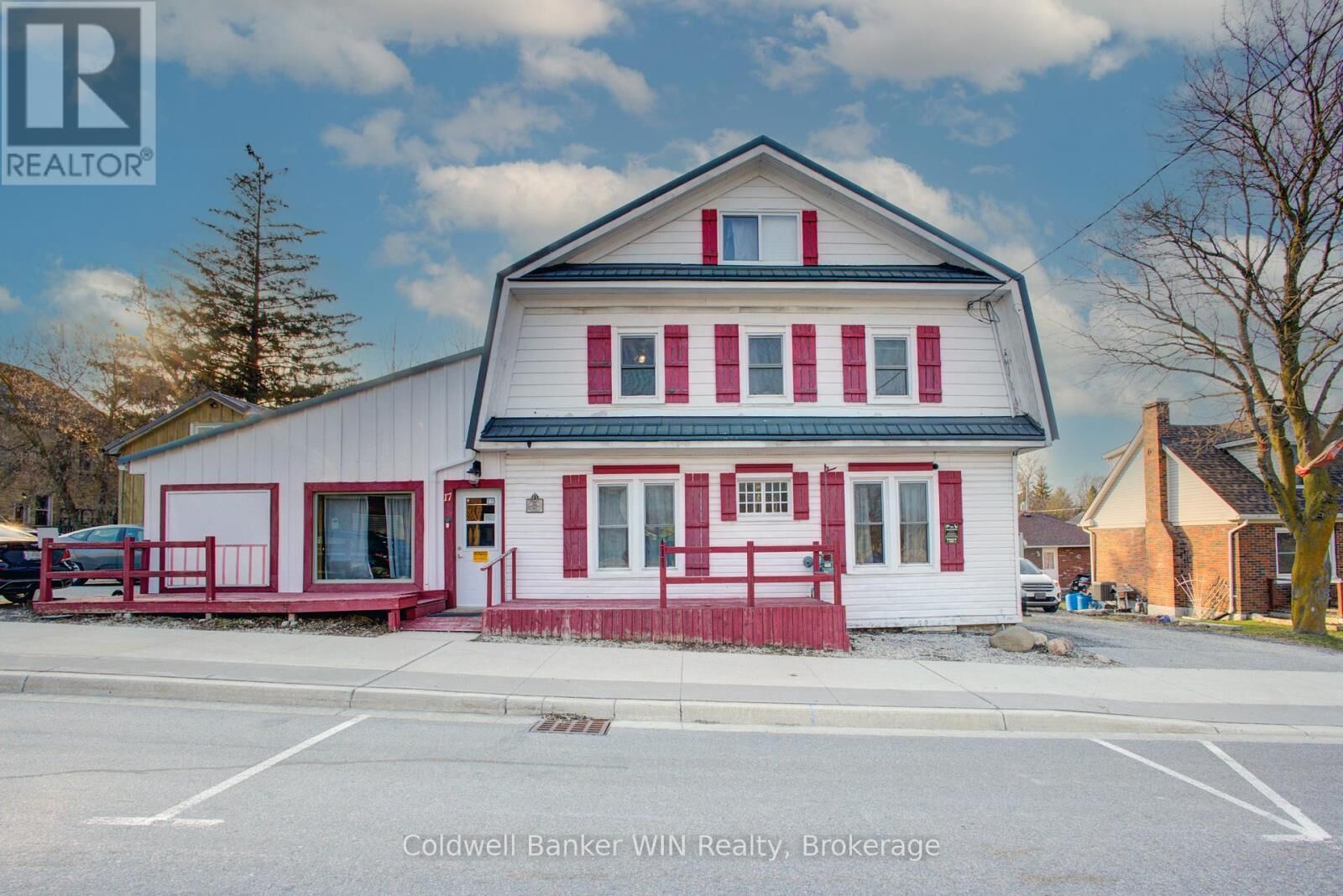 Property Photo: 17 Arthur Street East ON N0G 1Z0
