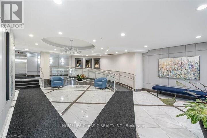 Property Photo: 1001 Cedarglen Gate 617 ON L5C 4R2
