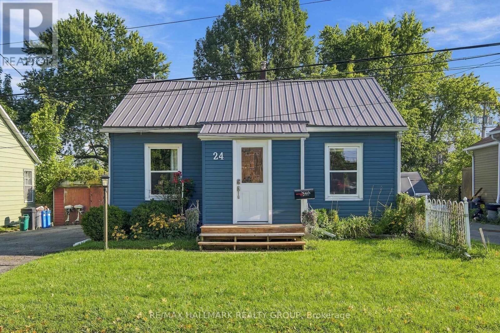 Property Photo:  24 Reuben Cr Crescent  ON K0G 1J0 