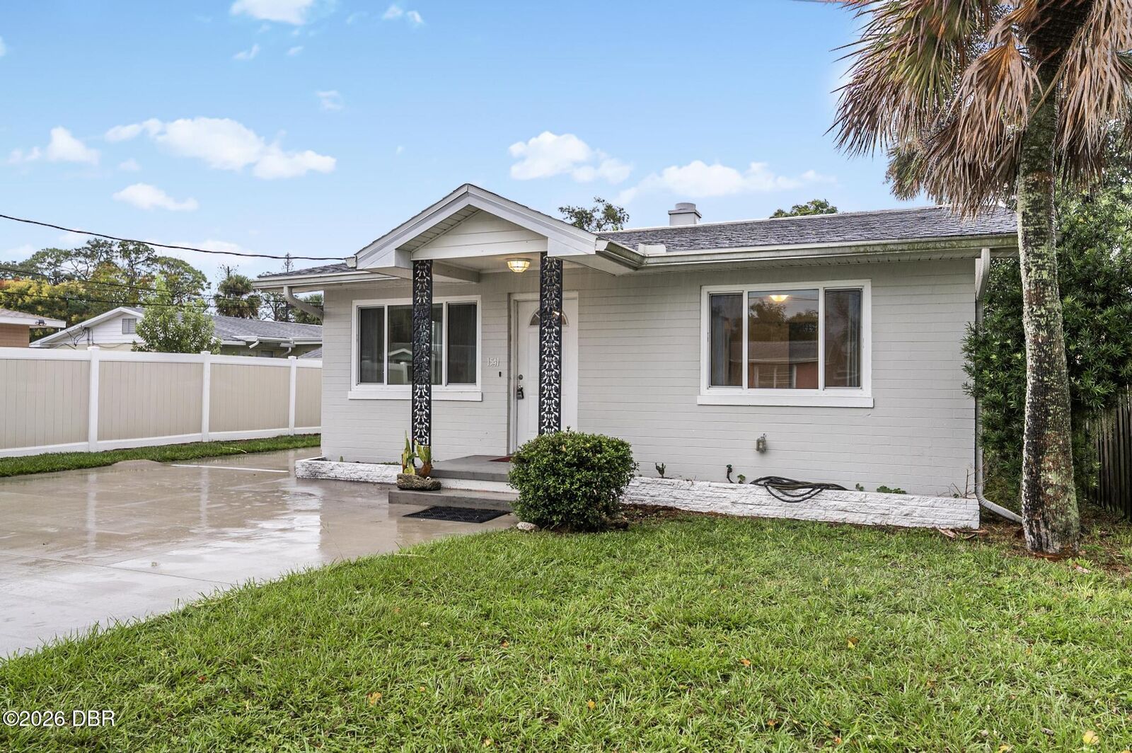 Property Photo:  1541 Daytona Avenue  FL 32117 