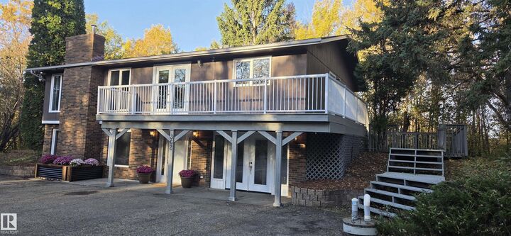 Property Photo:  362 52246 RR 232 Road  AB T8B 1C1 