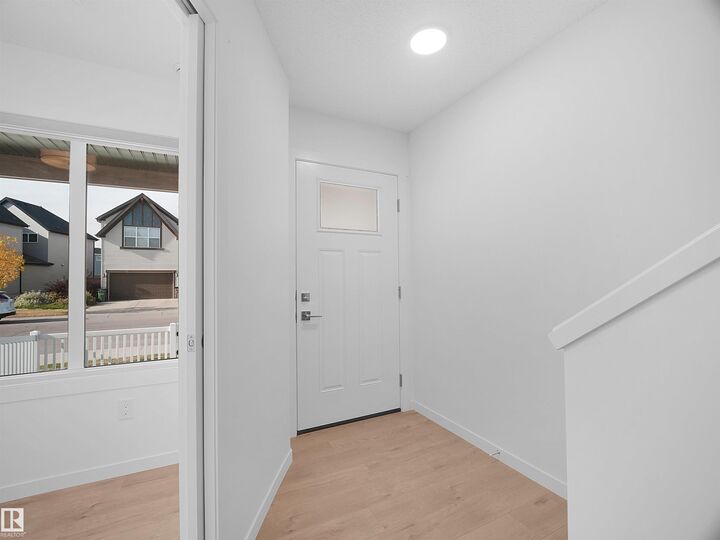 Property Photo:  1025 Secord Promenade Promenade NW 44  AB T5T 7V4 