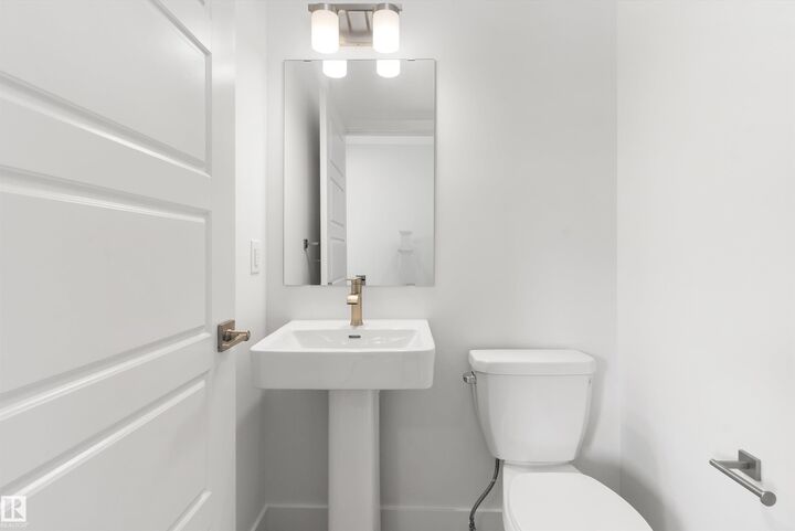 Property Photo:  5047 Cawsey Link SW  AB T6W 5G5 