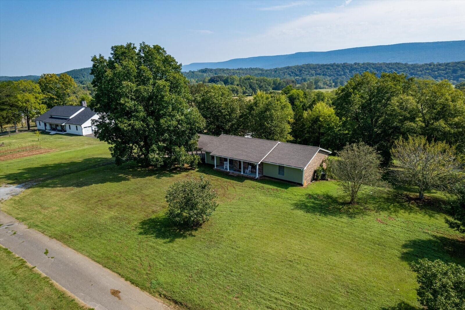 Property Photo: 632 Shirley Loop TN 37397