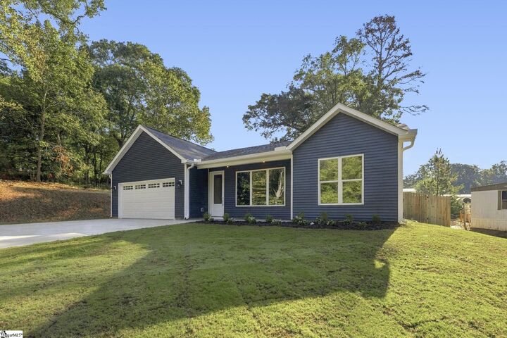 Property Photo:  264 River Street  SC 29334 