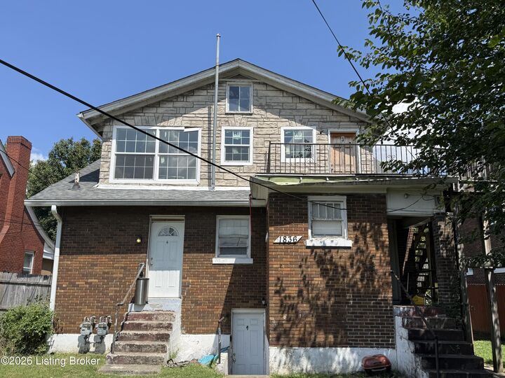 Property Photo: 1836 Algonquin Pkwy KY 40210