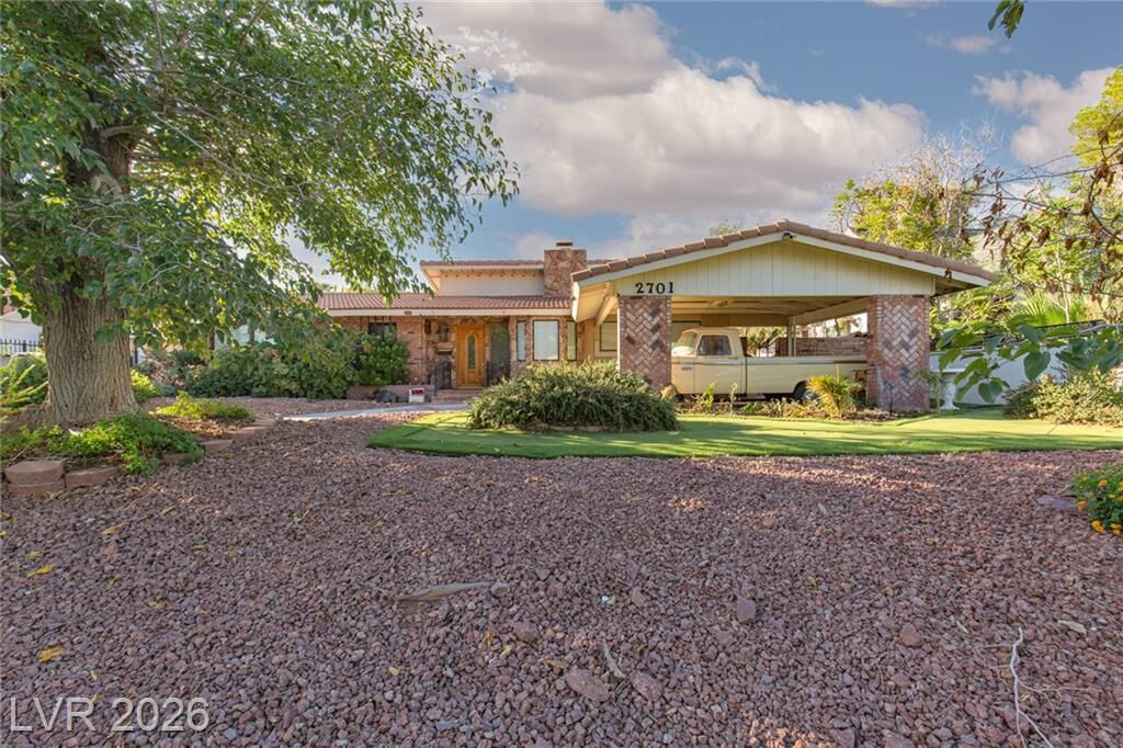 Property Photo: 2701 Bryant Avenue NV 89102