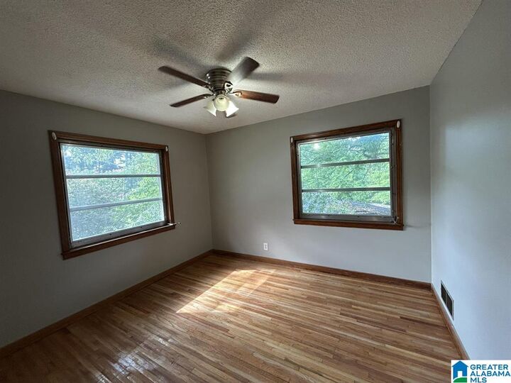 Property Photo:  608 Gurley Cr  AL 35215 