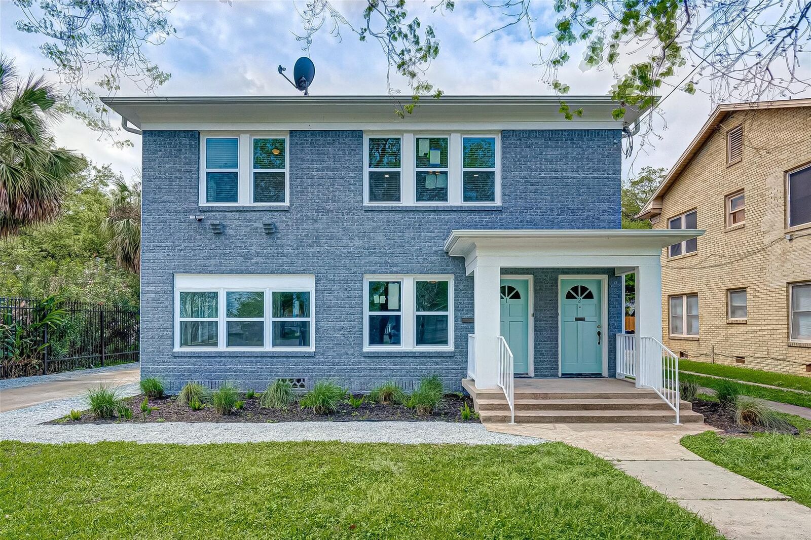 Property Photo:  2420 Huldy Street 2  TX 77019 