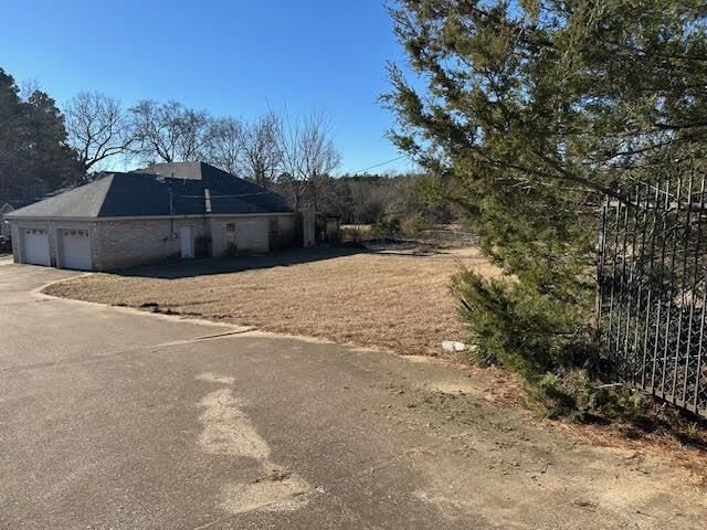 Property Photo:  551 N County Road 223  TX 75652 