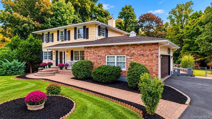 Property Photo:  476 Hilltop Road  NY 10598 