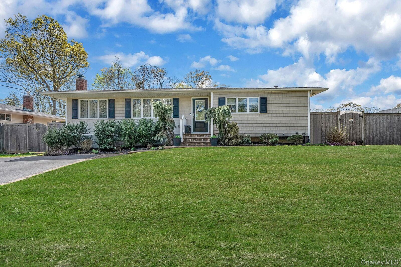 Property Photo:  296 Moriches Road  NY 11780 