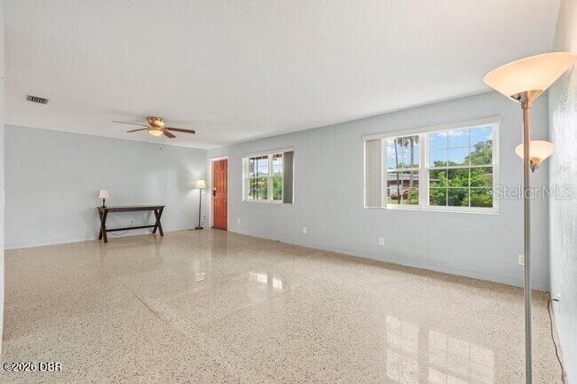 Property Photo: 1002 Thunderbird Drive FL 32117