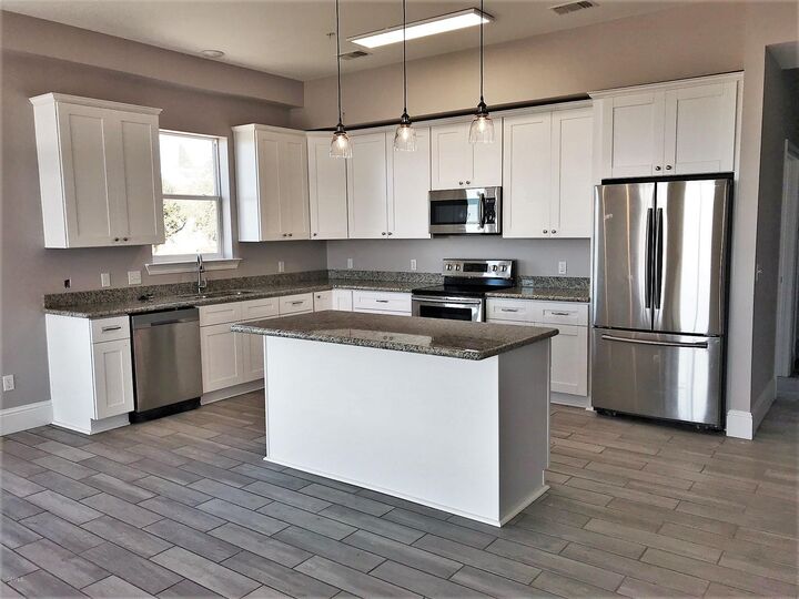 Property Photo:  222 E Scenic Drive  MS 39571 