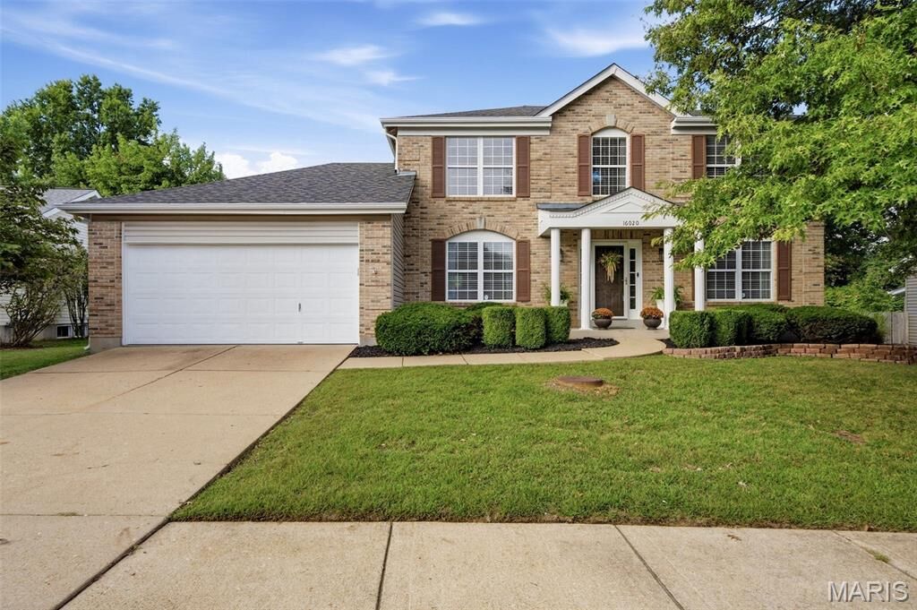 Property Photo: 16020 Nantucket Meadows Drive MO 63040