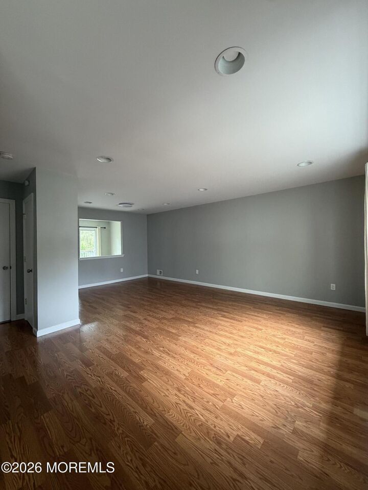 Property Photo:  46 Renee Court  NJ 08527 