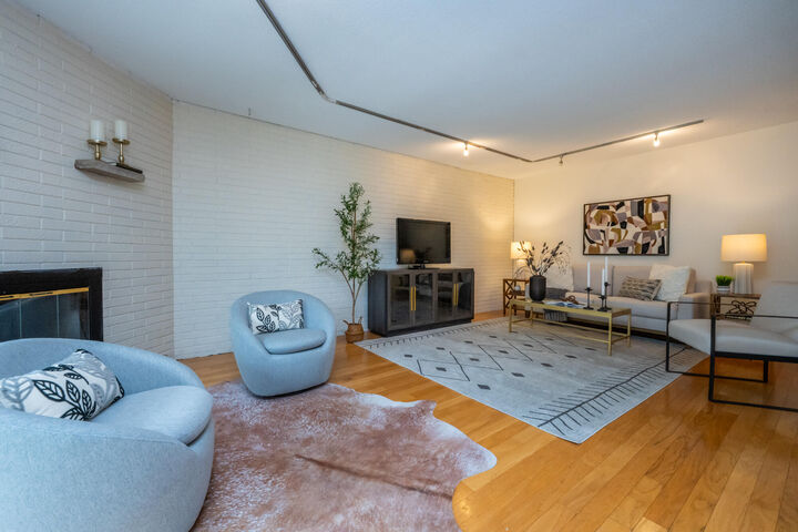 Property Photo:  2727 S Lakeshore Drive  MI 49085 