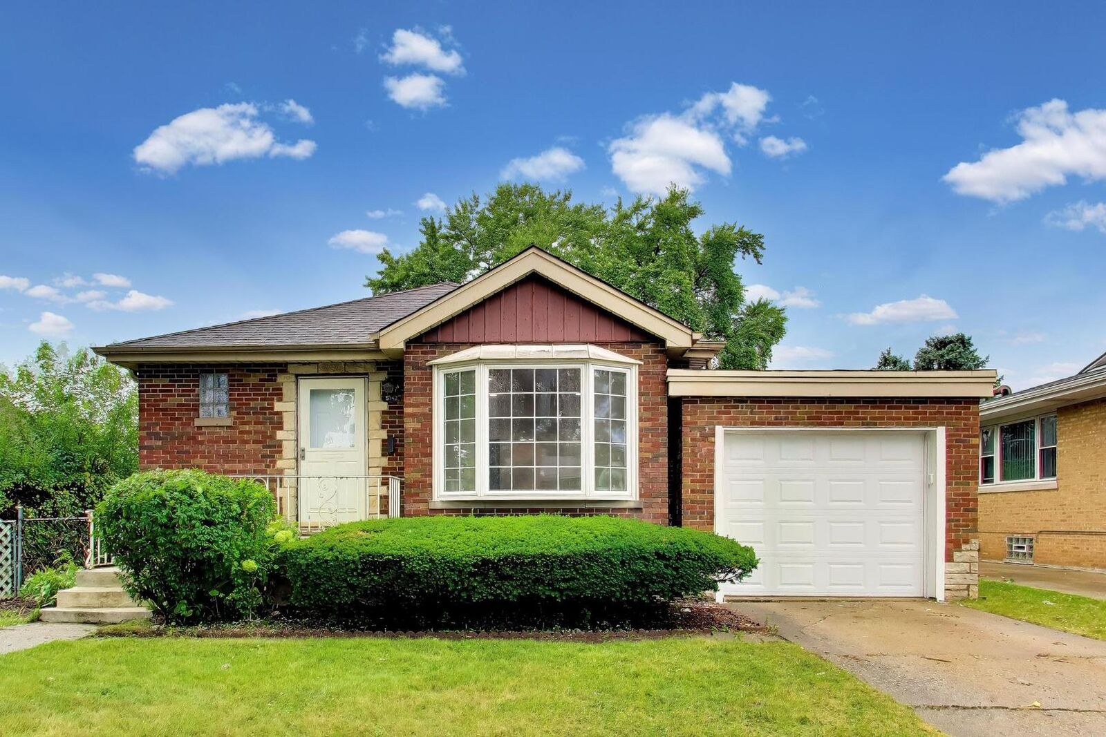 Property Photo: 5142 Jarlath Avenue IL 60077