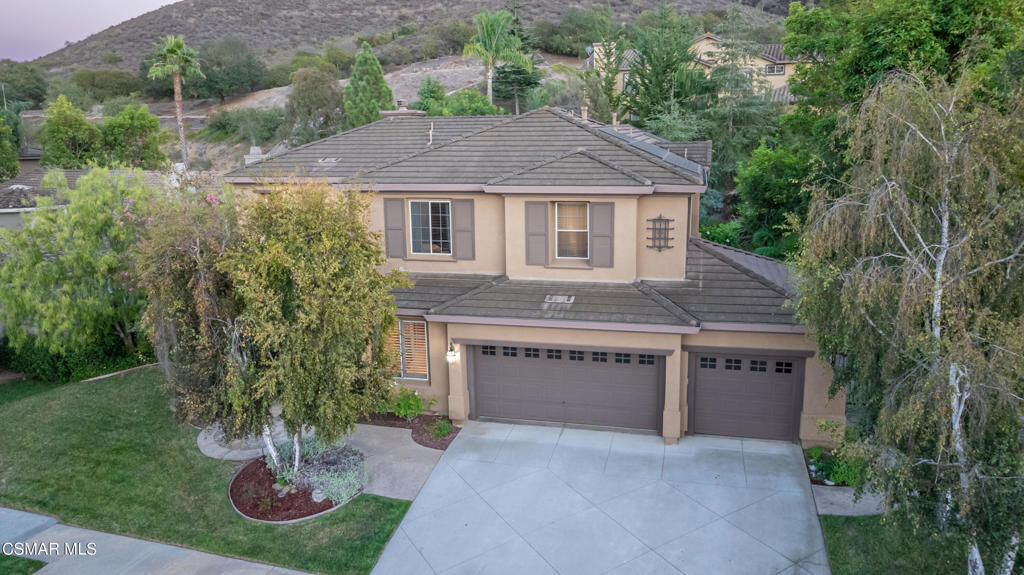 Property Photo:  5218 Via Capote  CA 91320 