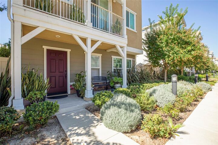 Property Photo:  9116 Foster Lane  CA 91311 
