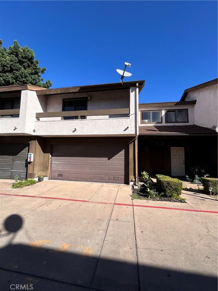 Property Photo:  6100 Arbutus Avenue 2  CA 90255 