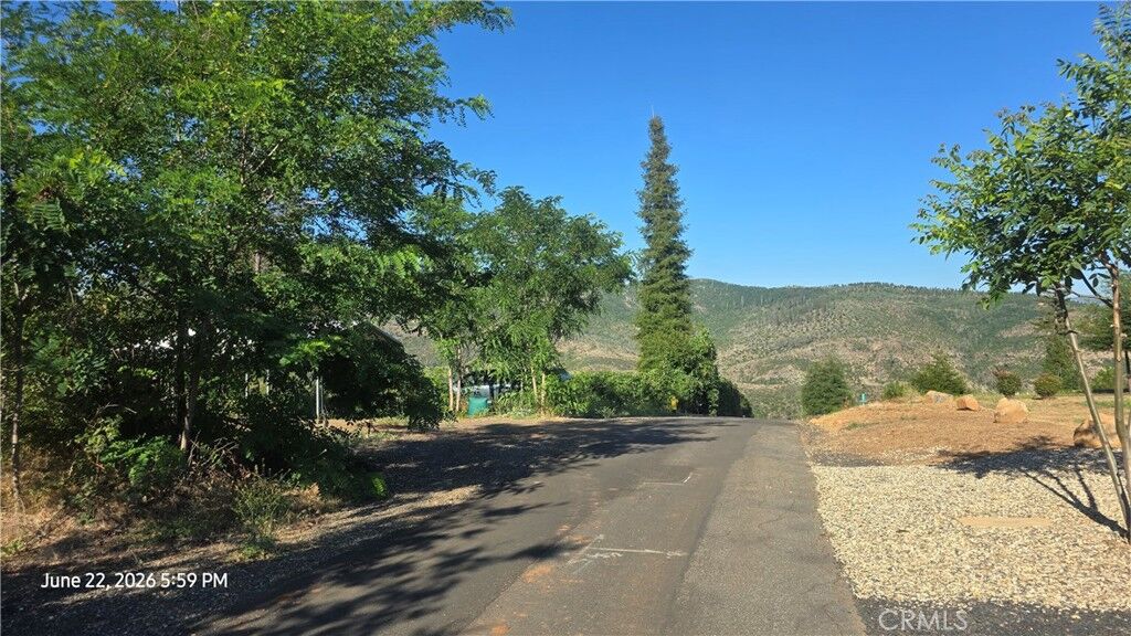 Property Photo:  1759 Honeysuckle  CA 95969 