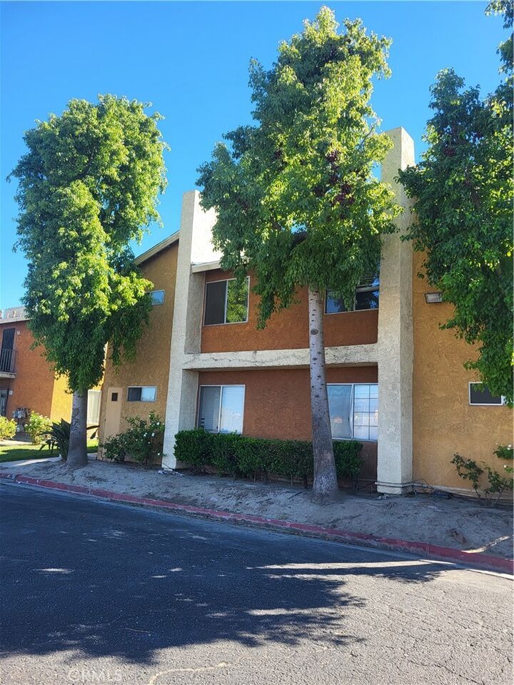 Property Photo:  1025 N Tippecanoe 118  CA 92410 