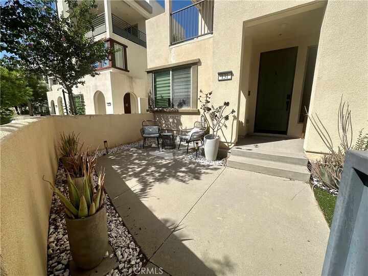 Property Photo:  131 Episode  CA 92618 