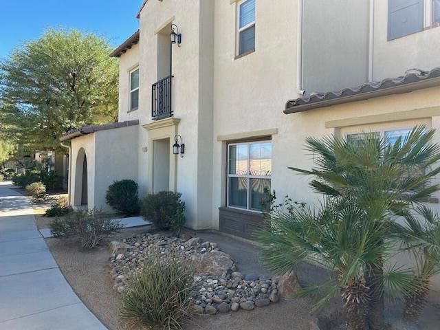 Property Photo: 110 Paseo Bravo CA 92211