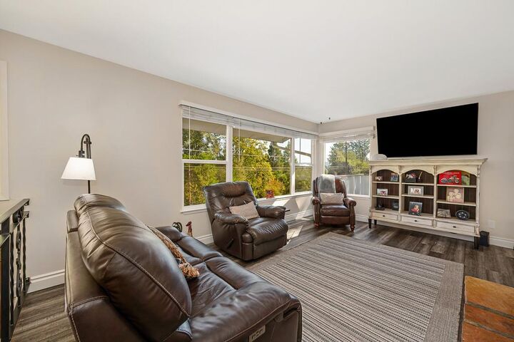 Property Photo:  564 Cribbs Road  CA 95667 