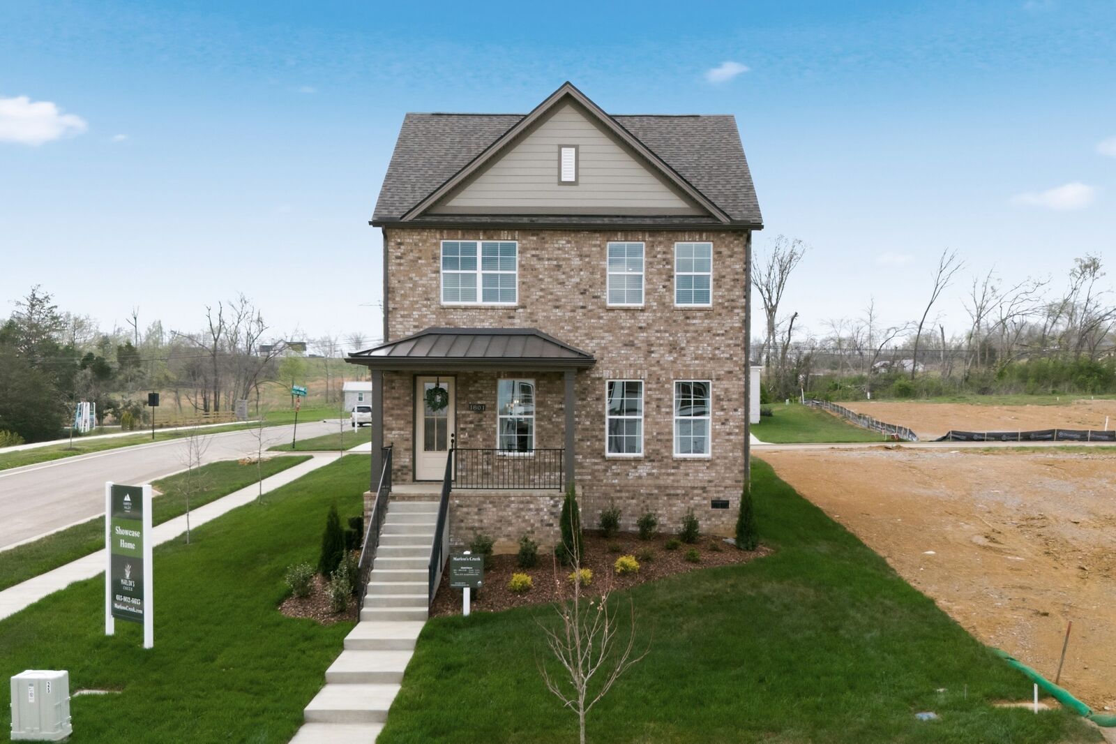 Property Photo:  1805 Flatwaters St  TN 37174 