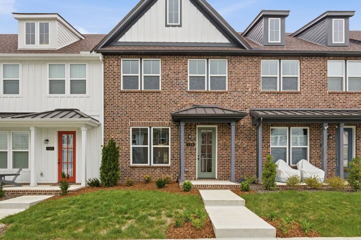 Property Photo: 134 Valentine Aly TN 37218