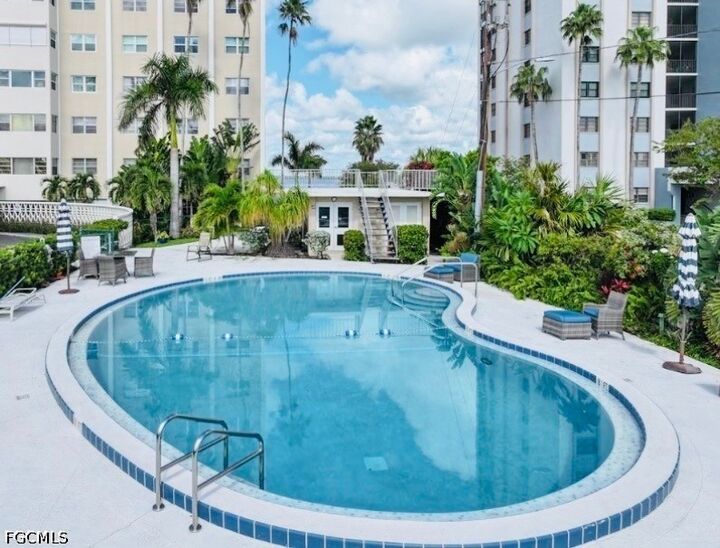 Property Photo: 1900 Clifford Street 204 FL 33901