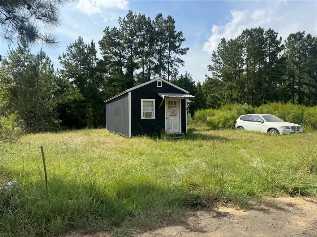 Property Photo:  11 Penny Lane  LA 70443 