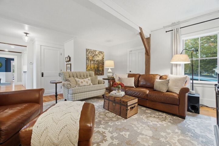 Property Photo:  84 Boston Post Road  NH 03031 