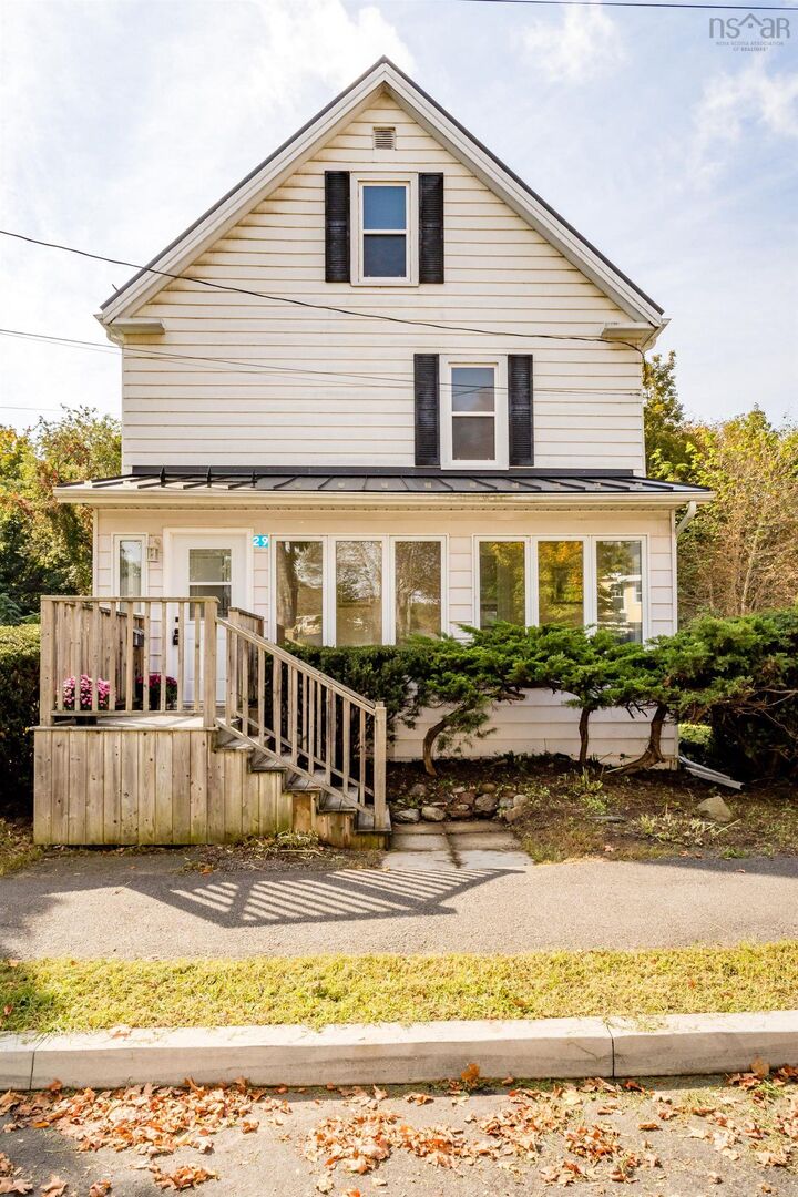 Property Photo:  29 Klondyke Street  NS B4N 1J1 