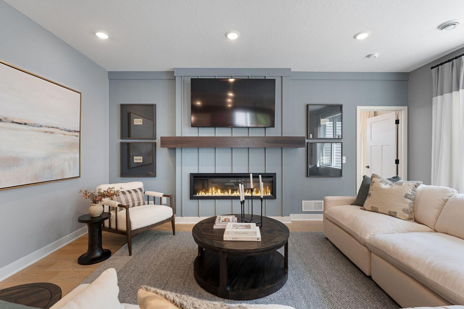 Property Photo: 11358 Minnesota Court N MN 55369