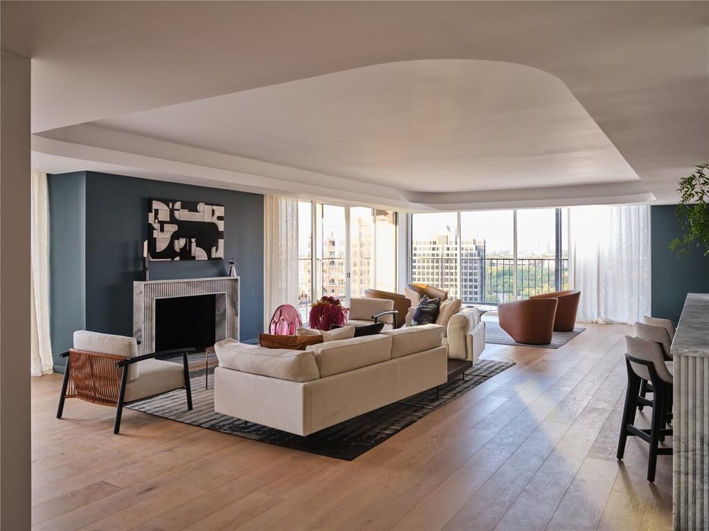 Property Photo: 3310 Fairmount Street P3b TX 75201