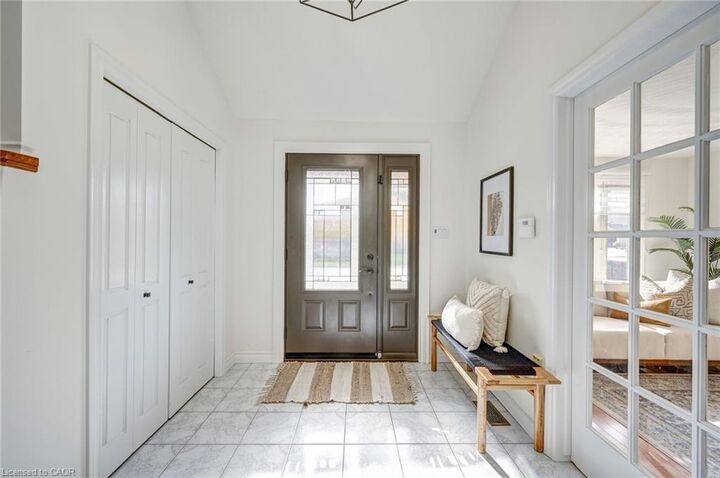 Property Photo:  29 Napoleon Drive  ON L8E 4Y7 