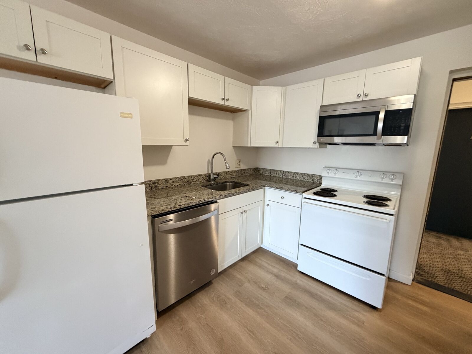 Property Photo:  270 Quarry St 48  MA 02169 