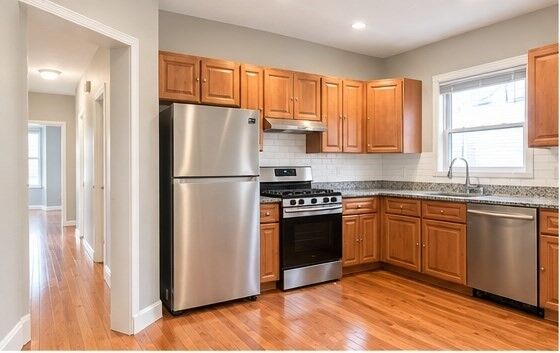 Property Photo:  66 Clarkson St 2  MA 02127 