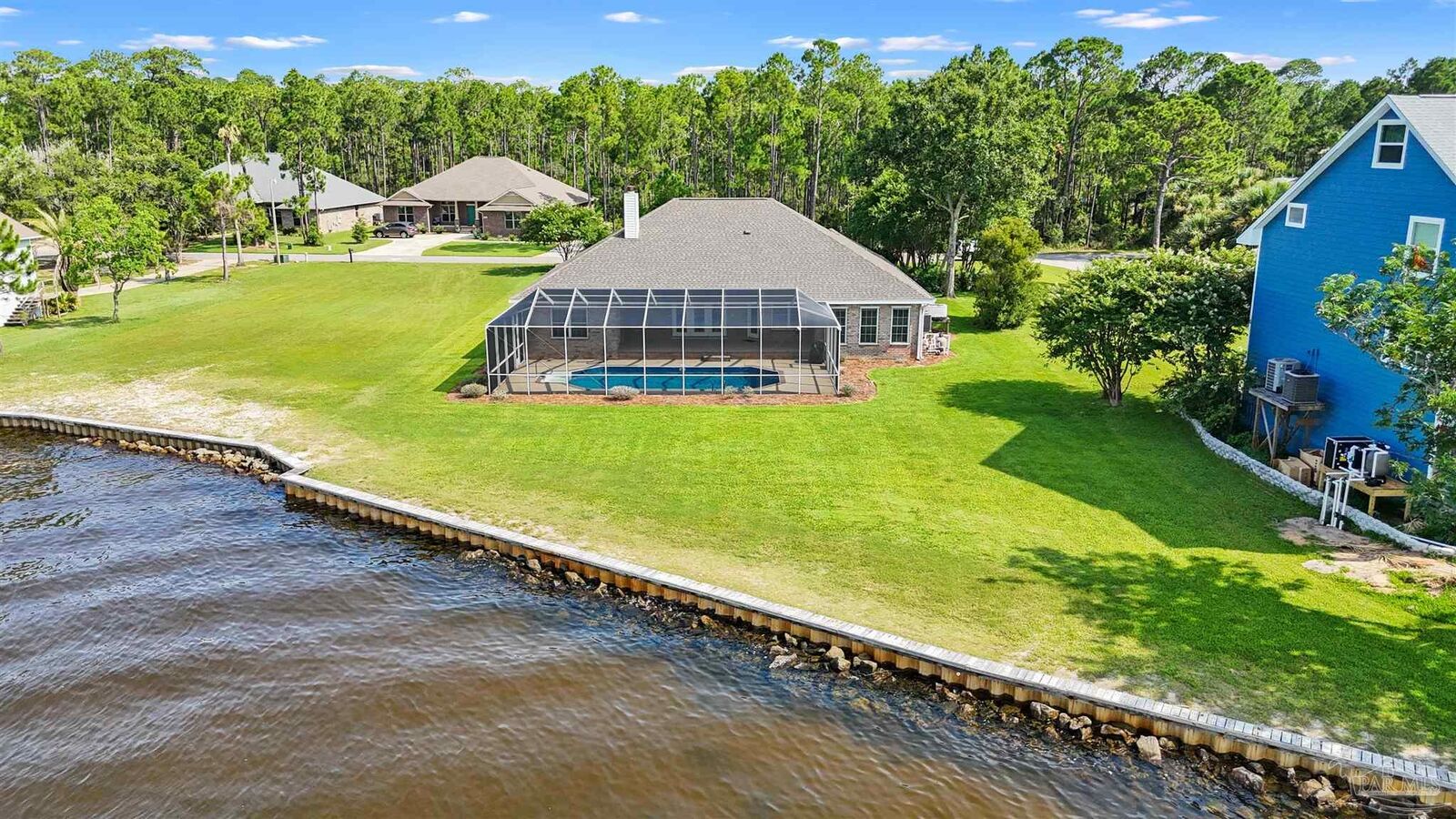 Property Photo:  5450 N Shore Rd  FL 32507 