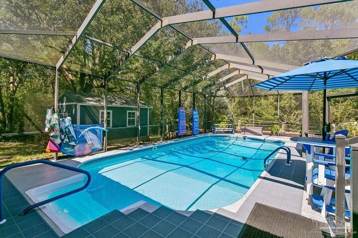 Property Photo:  6828 Martin Rd  FL 32570 
